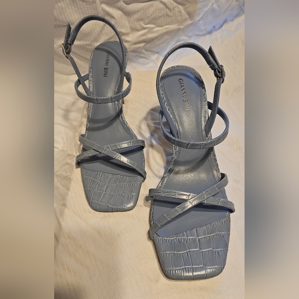 Gianni Bini Grayish Blue Croc-Embossed Sandals